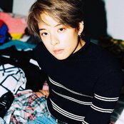 Amber - List pictures