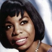 Simone Nina - List pictures