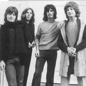 Badfinger - List pictures