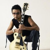 Alex Campos - List pictures