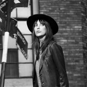 Deborah De Corral - List pictures