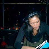 Gayle San - List pictures