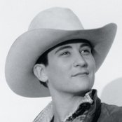 K. D. Lang - List pictures