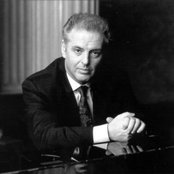 Daniel Barenboim - List pictures