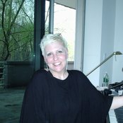 Carla Lother - List pictures