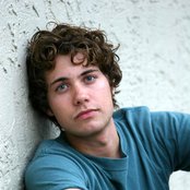 Drew Seeley - List pictures