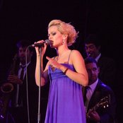 Aurea - List pictures