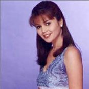 Donna Cruz - List pictures