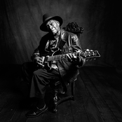 David Honeyboy Edwards - List pictures