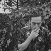 Gabriel Bruce - List pictures