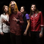 Drop Dead, Gorgeous - List pictures