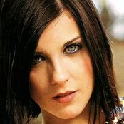 Virginia Maestro - List pictures