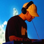 Dj Shadow - List pictures