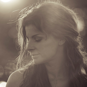 Carola Häggkvist - List pictures