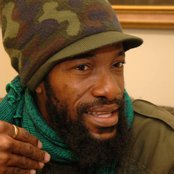 Junior Kelly - List pictures