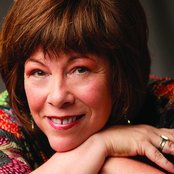 Claudia Schmidt - List pictures