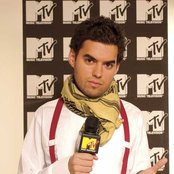 Axl Smith - List pictures