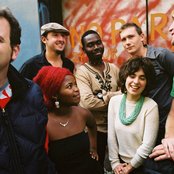 Freshlyground - List pictures