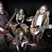 Graveyard - List pictures