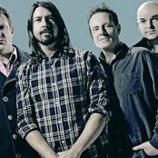 Them Crooked Vultures - List pictures
