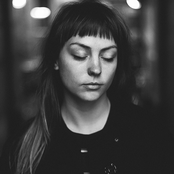 Angel Olsen - List pictures