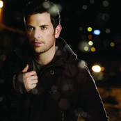 Chris Mann - List pictures