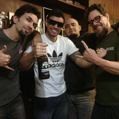 Raimundos - List pictures