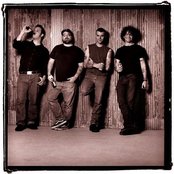 Lucero - List pictures