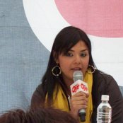 Yuridia - List pictures