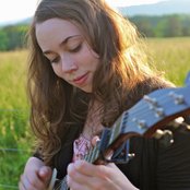 Sarah Jarosz - List pictures