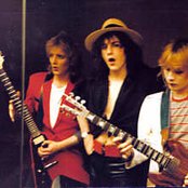 Girl - List pictures