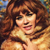 Conny Vandenbos - List pictures