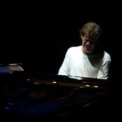 Gary Husband - List pictures