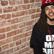 Dee-1 - List pictures