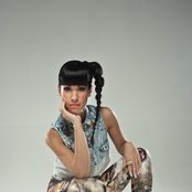 Baby K - List pictures