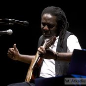Richard Bona - List pictures