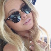 Alli Simpson - List pictures