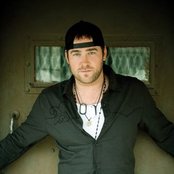 Lee Brice - List pictures