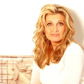 Linda Davis - List pictures