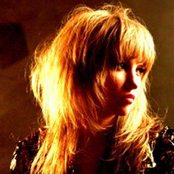 Ladyhawke - List pictures