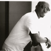 Dave Young - List pictures