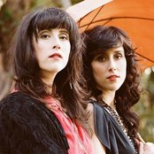 The Watson Twins - List pictures