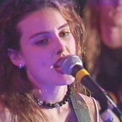 Kristen Barry - List pictures