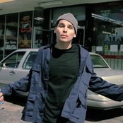 Roach Gigz - List pictures