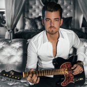 Chase Bryant - List pictures