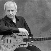 Mark Knopfler - List pictures