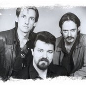 Omar & The Howlers - List pictures