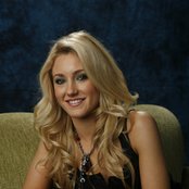 Whitney Duncan - List pictures