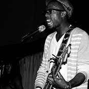 B.o.b. - List pictures