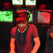 Dj Koze - List pictures